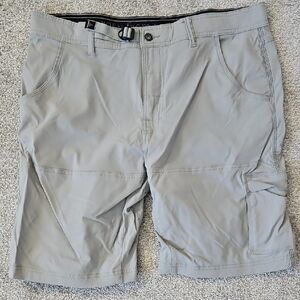 Prana Men's Gray Cargo Shorts